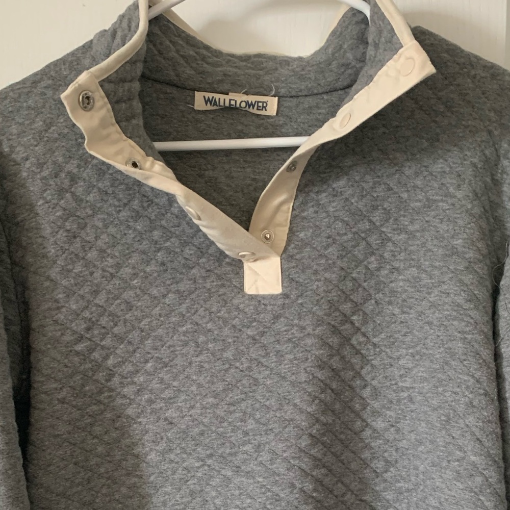 Waffle thin pullover - Picture 2 of 3